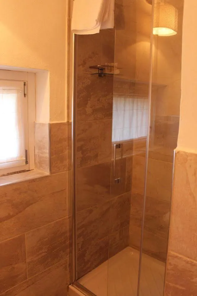 Essentia Guest House Faggeto Lario Bed and breakfast