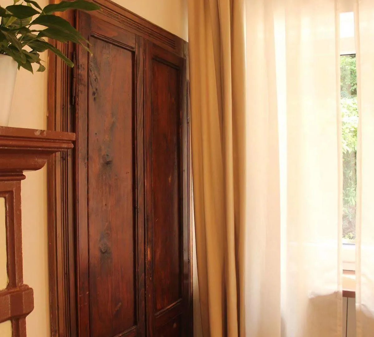 Essentia Guest House Faggeto Lario Bed & Breakfast