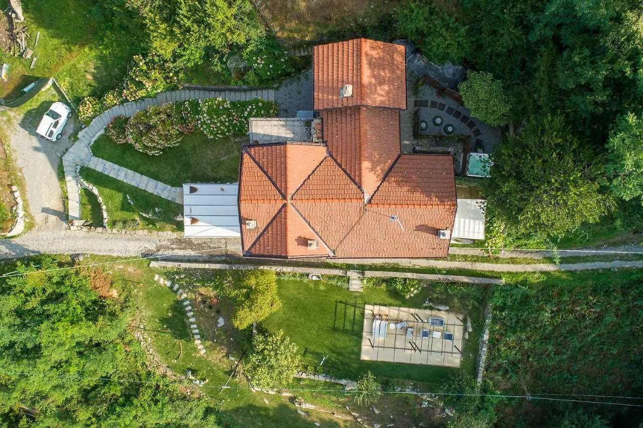 Essentia Guest House Faggeto Lario Bed & Breakfast
