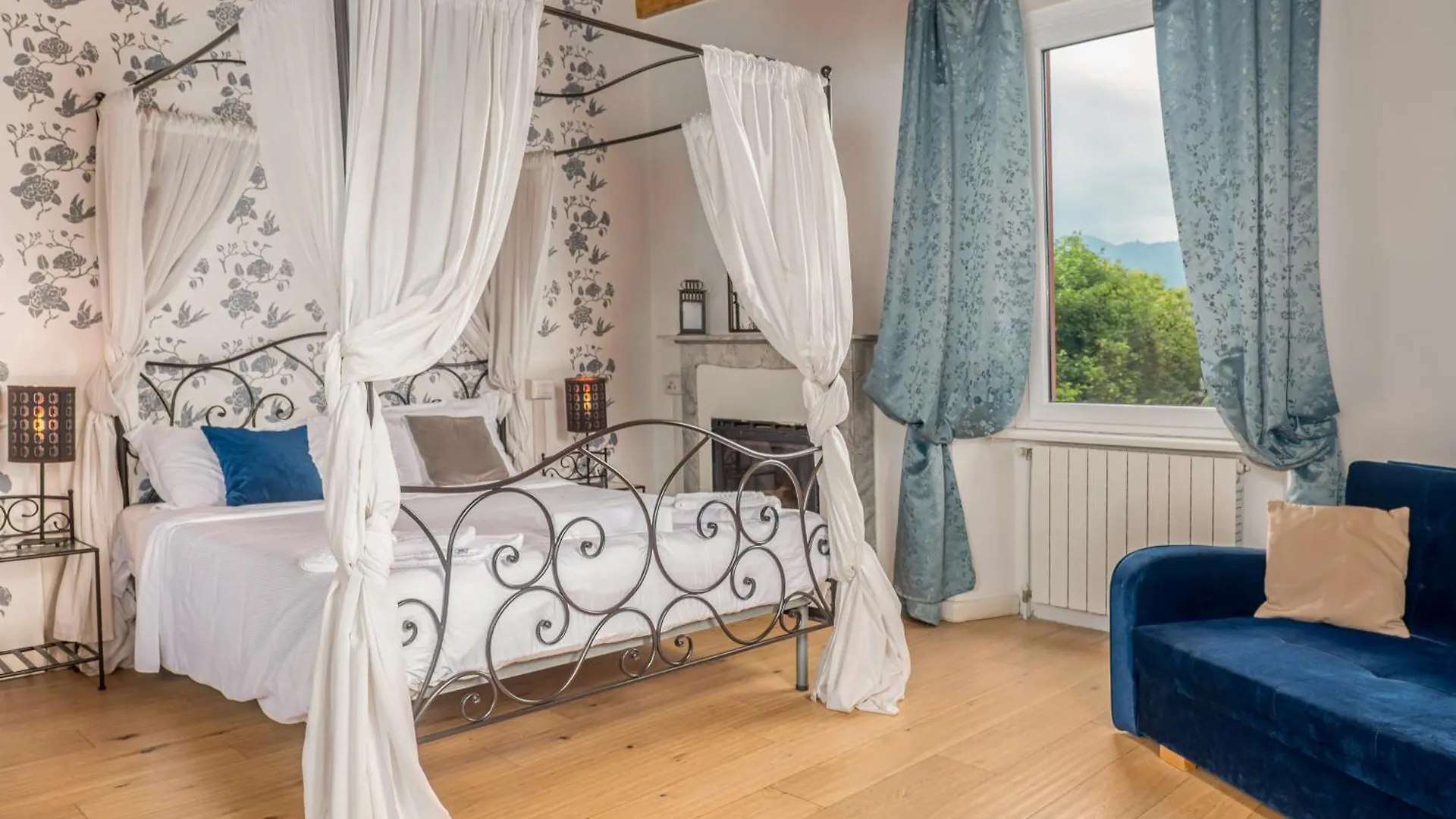 Essentia Guest House Faggeto Lario Italy