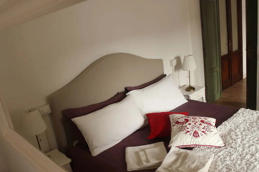 Bed & Breakfast Essentia Guest House Faggeto Lario Italien