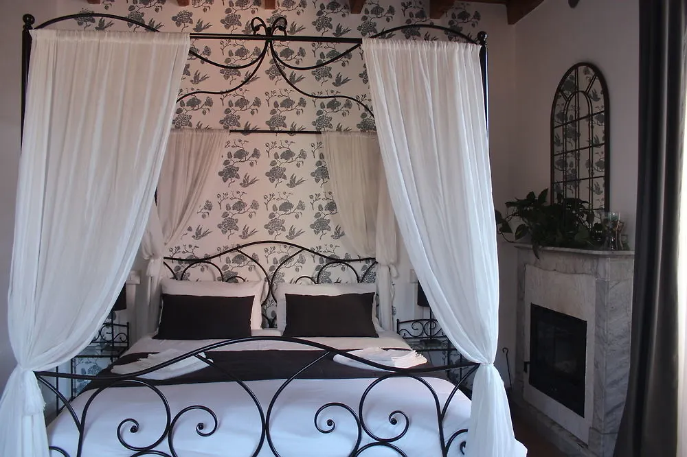 Essentia Guest House Faggeto Lario