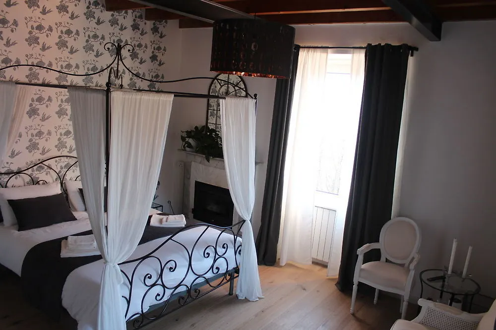 Bed & Breakfast Essentia Guest House Faggeto Lario
